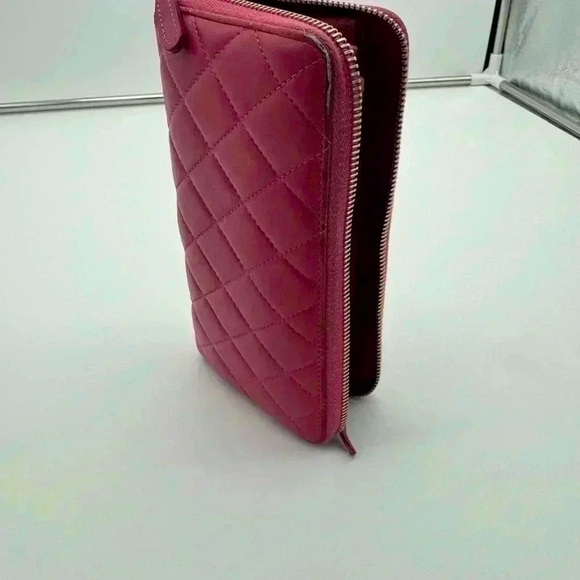 Chanel Zippy Wallet CC Pink - Picture 9 of 15